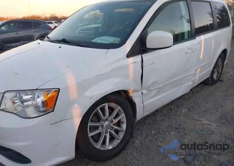 2016 Dodge Grand Caravan Sxt z USA, uszkodzony, nr VIN 2C4RDGCG9GR366780